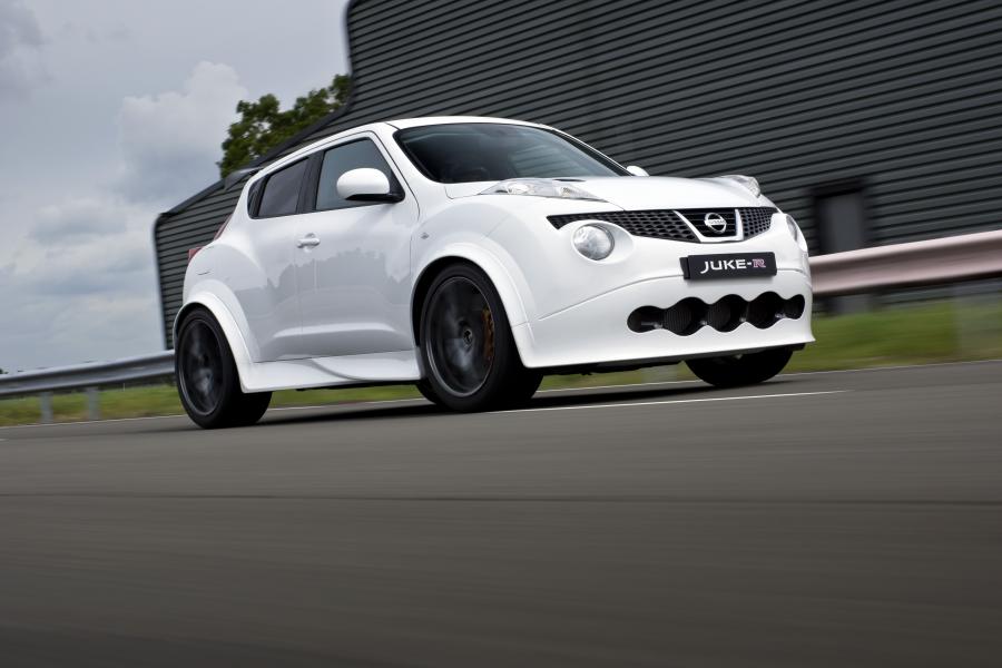  Nissan Juke-R No.001 2012 года  (фото 9 из 13)